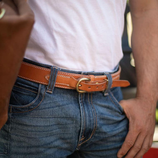 Men's classic belt